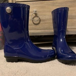 UGG Sienna Mid Calf Rubber Rain Boot - Blue